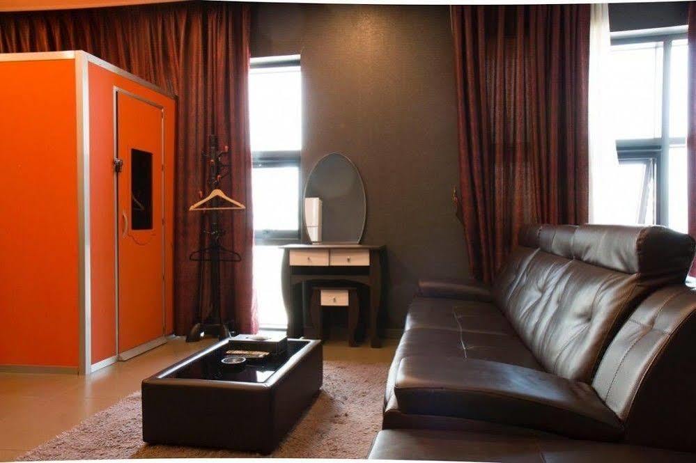 G Tourist Hotel Wolmido Incheon Exterior photo